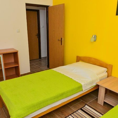 Apartment Sena 2 Privlaka  Exteriör bild